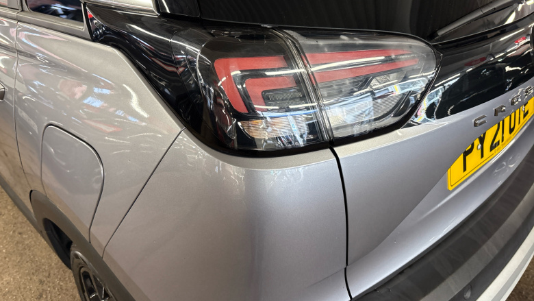 Vauxhall Crossland 1.2 Turbo SRi Nav 5dr Petrol Hatchback